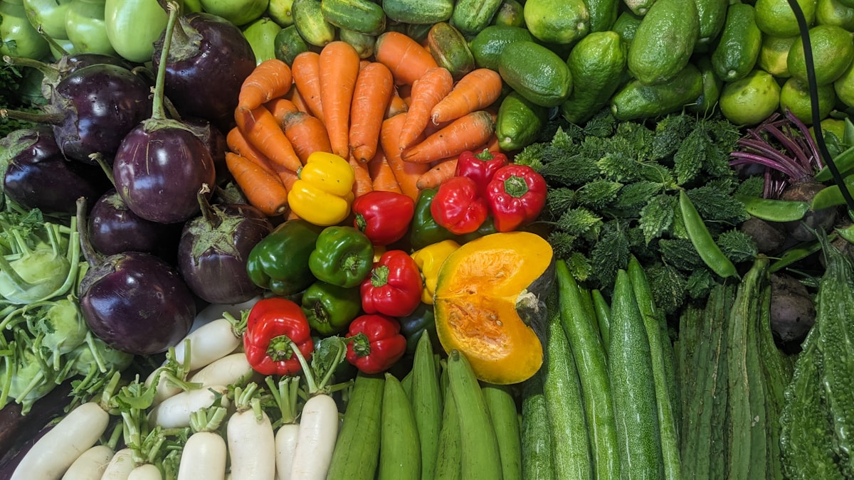 Whole foods arrangement for mental health